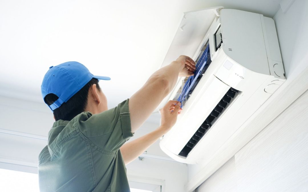Ductless mini split heating and air conditioning service in Tucson
